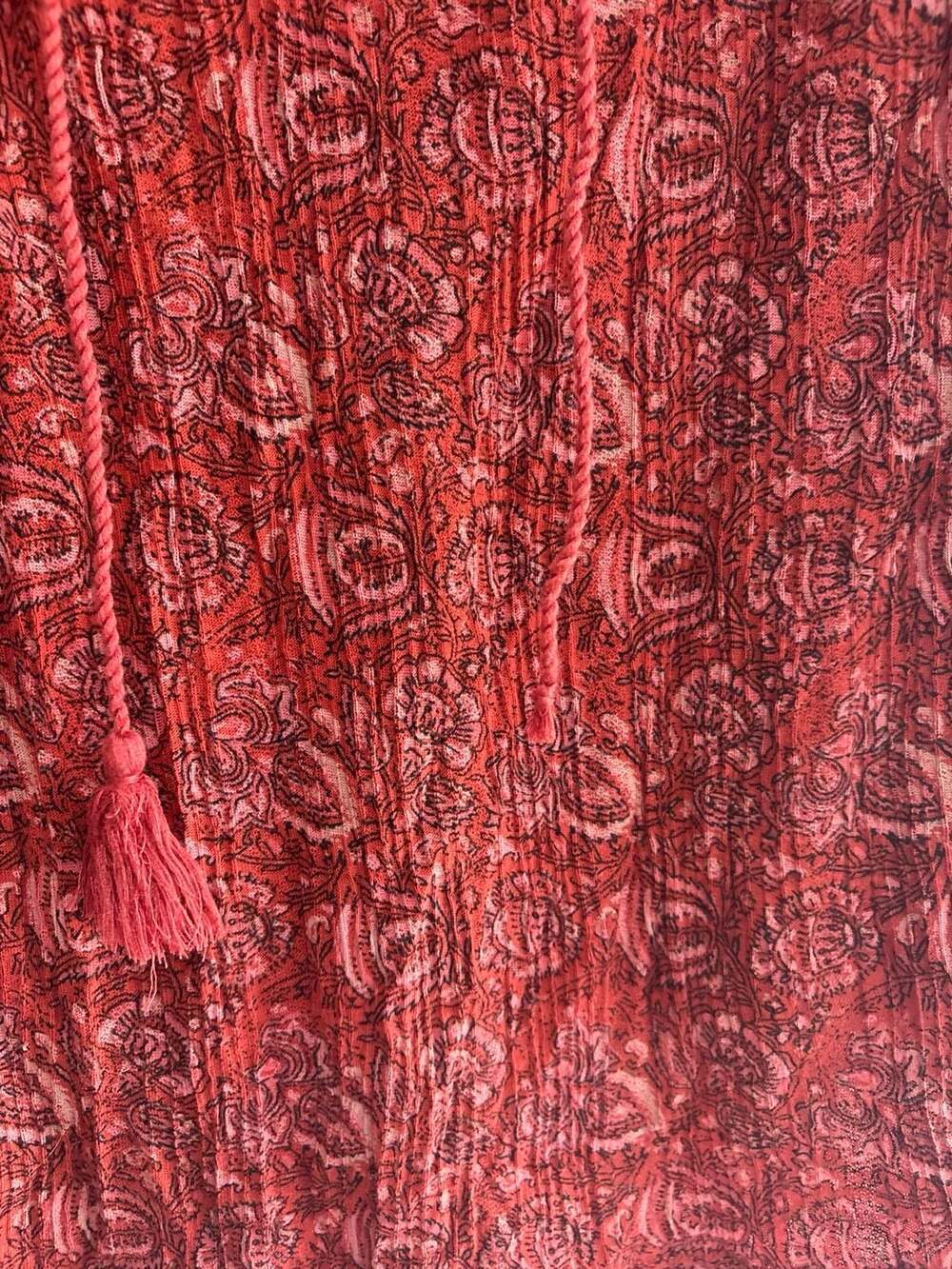 Lucky Brand Red Paisley Print Tassel Tie Neck Blouse Size M - Picture 2 of 4